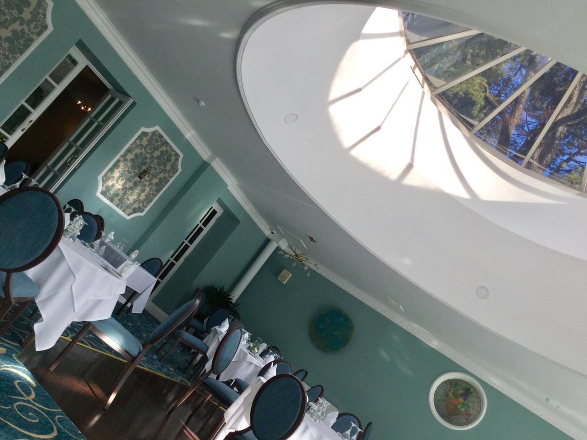 Manor Parc Hotel Cardiff Dış mekan fotoğraf